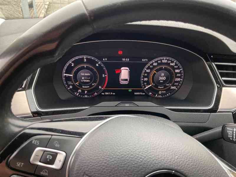 Volkswagen Passat 2,0   B8 Variant - foto 13