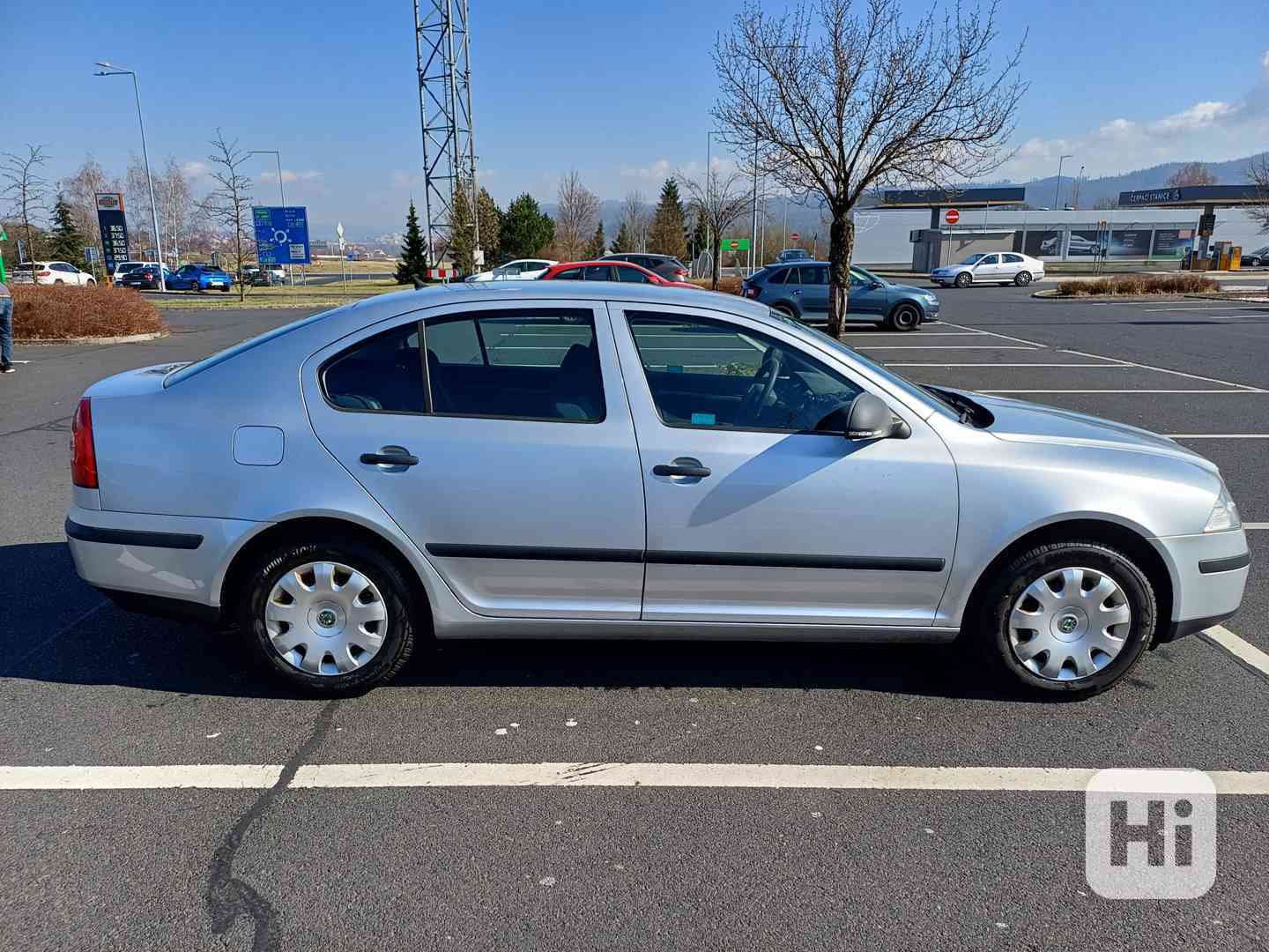 Škoda Octavia, 2011, 1,6 benzín - foto 1