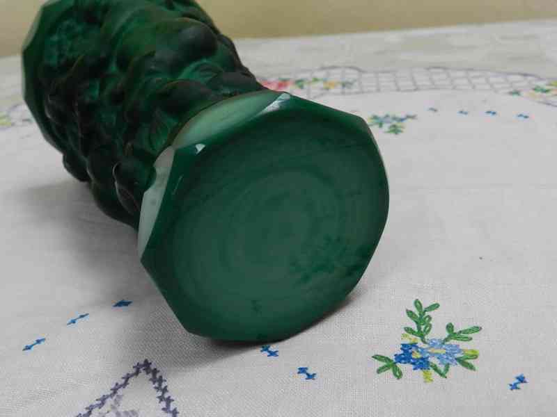 Hezká Art Deco zelená Váza Putti Malachit Jade  - foto 8