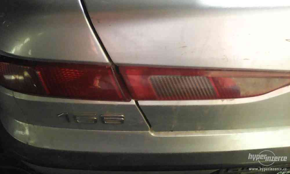 Zadní svítilny Alfa Romeo 156 - foto 2