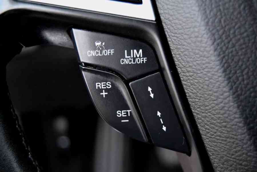 Ford Mondeo 2.0 TDCI 132kW Titanium kombi - foto 10