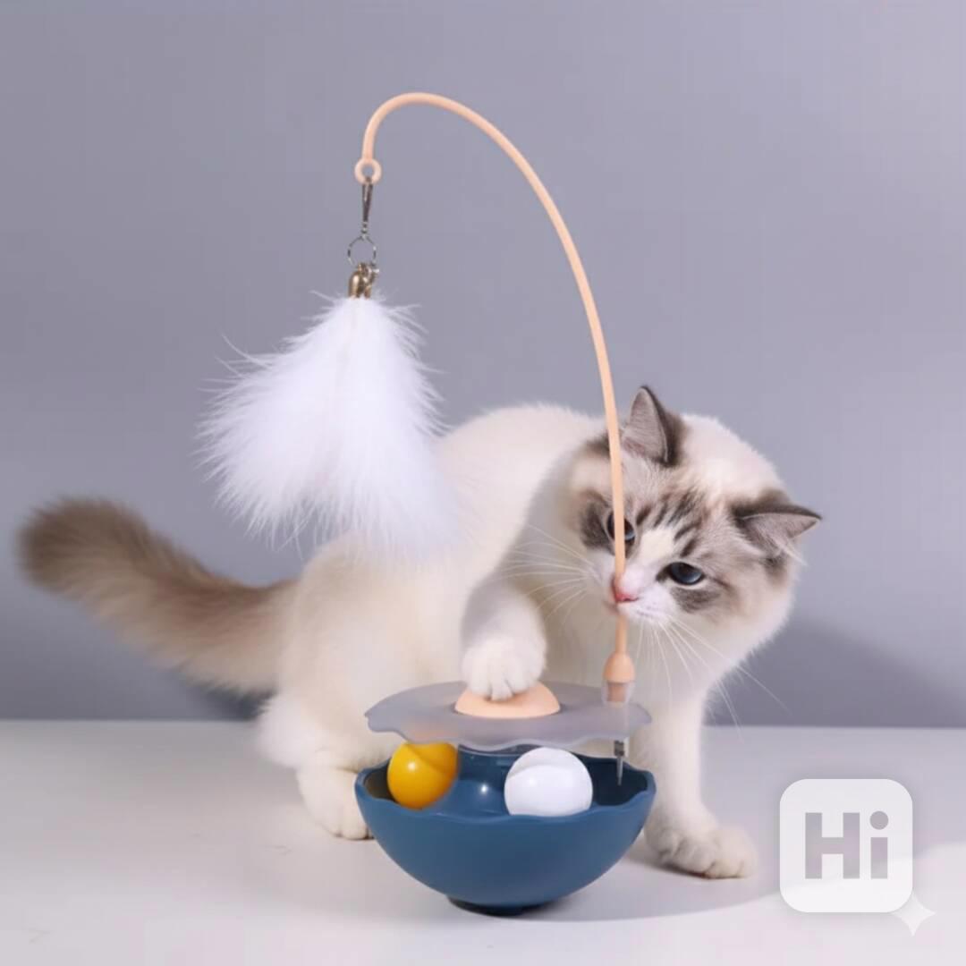 Interaktivní hračka pro kočky 3v1 - foto 1