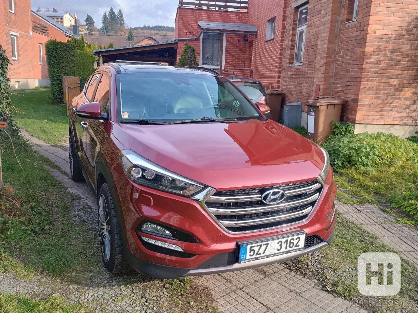 Hyundai Tucson 2,0   4x4 automat CRDI - foto 1