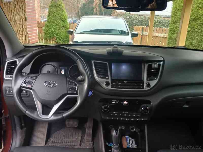 Hyundai Tucson 2,0   4x4 automat CRDI - foto 2