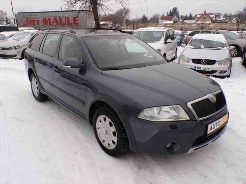 Škoda Octavia 2,0 TDI 4x4,TAŽNÉ ZAŘ. - foto 1