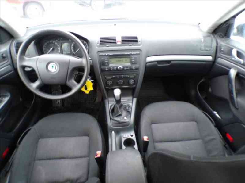 Škoda Octavia 2,0 TDI 4x4,TAŽNÉ ZAŘ. - foto 5