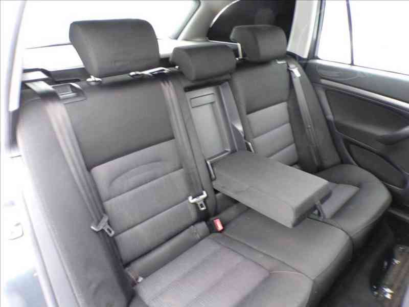 Škoda Octavia 2,0 TDI 4x4,TAŽNÉ ZAŘ. - foto 10