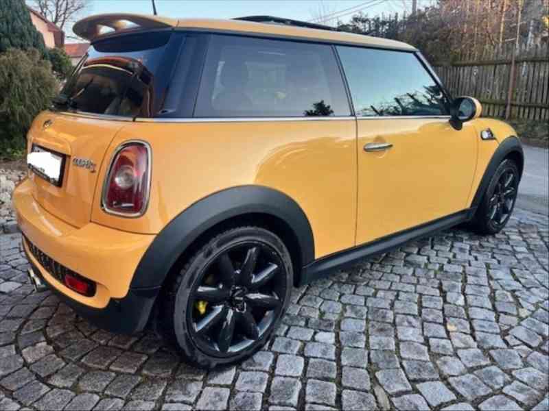 Mini Cooper S 1,6   128 kW ,R 56 - foto 3