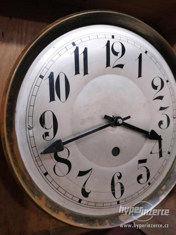 Starožitné hodiny - foto 4