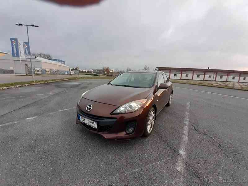 Mazda 3 1,6   benzin - foto 3