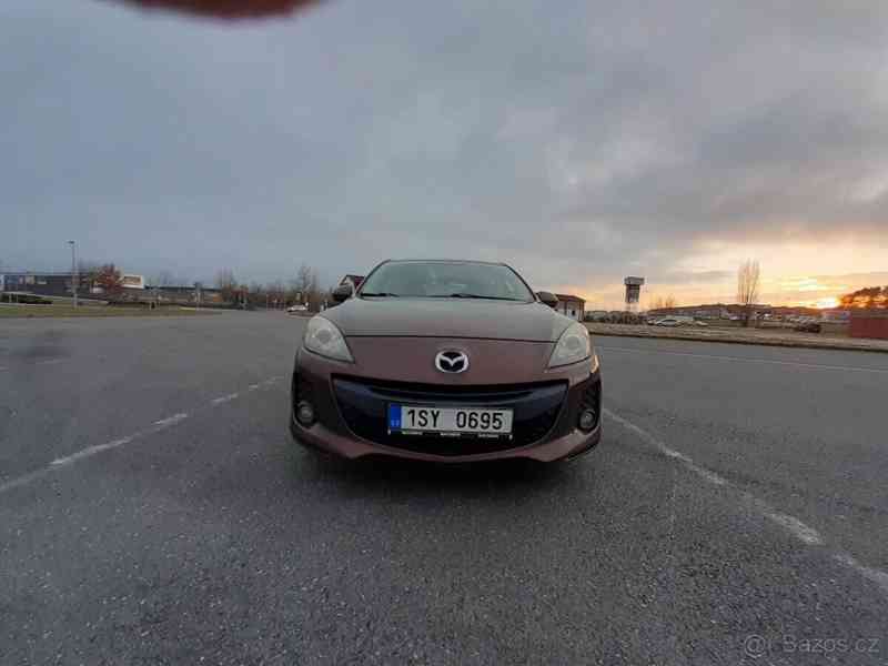 Mazda 3 1,6   benzin - foto 4
