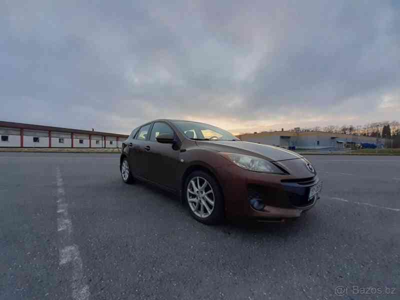Mazda 3 1,6   benzin - foto 7