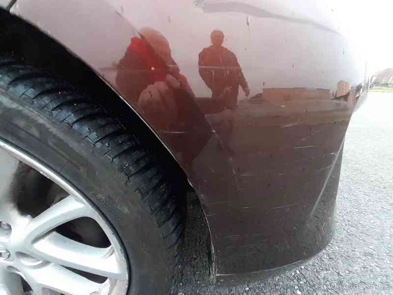 Mazda 3 1,6   benzin - foto 5