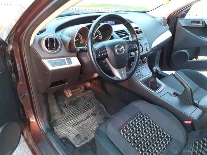 Mazda 3 1,6   benzin - foto 13