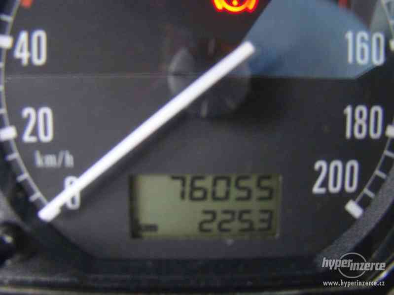 Škoda Fabia 1.4i r.v.2001 (1.Maj.serv.knÍž.ČR) - foto 7