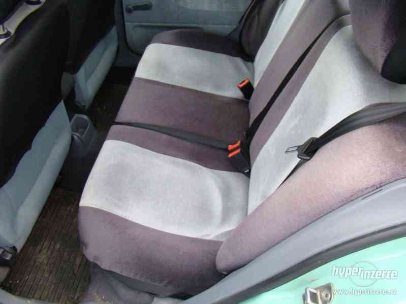 Škoda Fabia 1.4i r.v.2001 (1.Maj.serv.knÍž.ČR) - foto 11