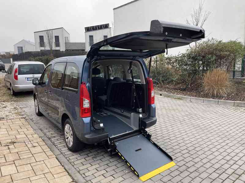 Citroën Berlingo pro převoz vozíčkáře - foto 2