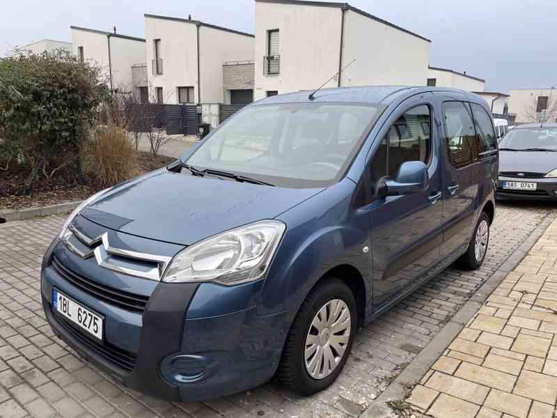 Citroën Berlingo pro převoz vozíčkáře - foto 3