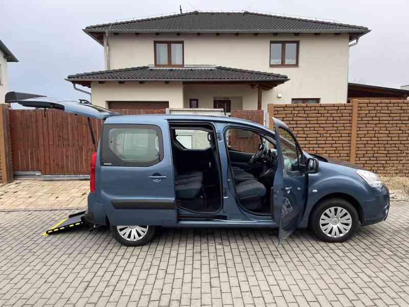 Citroën Berlingo pro převoz vozíčkáře - foto 6