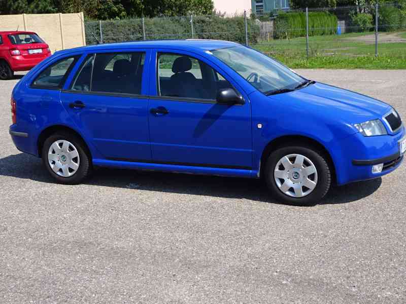 Škoda Fabia 1.9 SDI Combi r.v.2003 (STK:8/2026) - foto 2