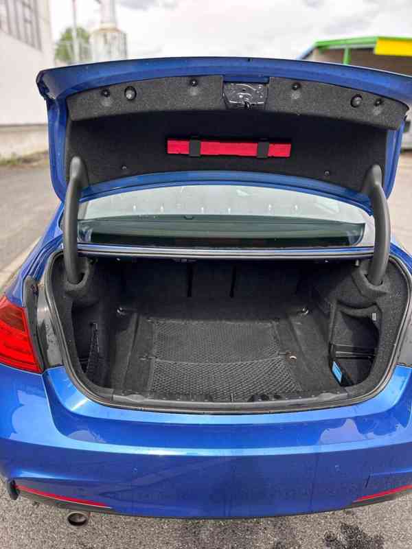 Bmw 320d  - foto 3