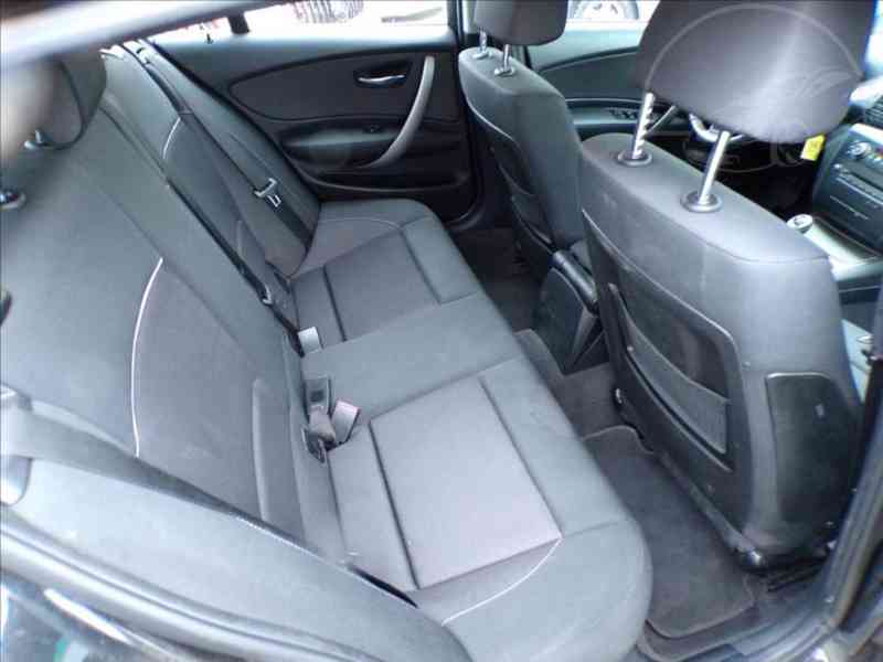 BMW Řada 1 - 2,0D 100kW - foto 10