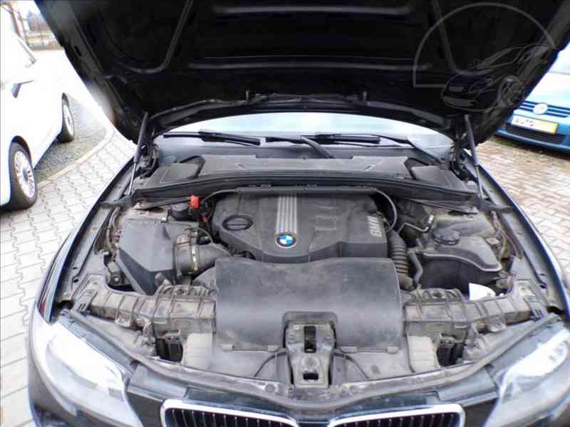 BMW Řada 1 - 2,0D 100kW - foto 13