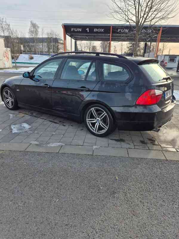 BMW Řada 3 2,0   E91 - foto 5