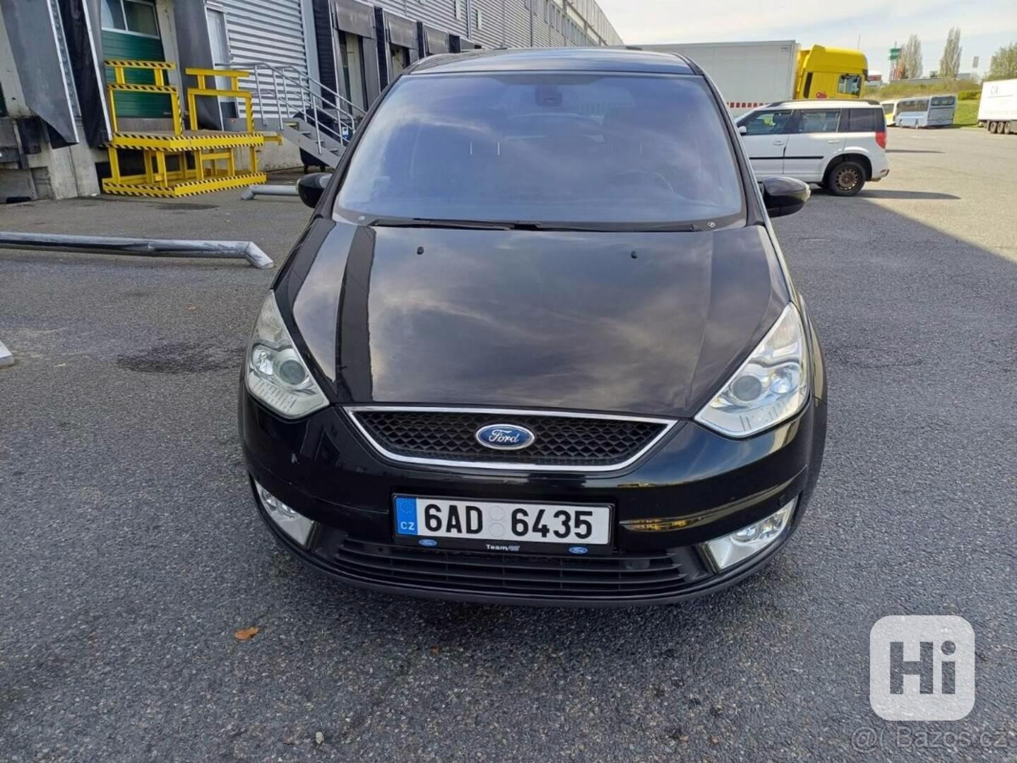 Ford Galaxy 2,0   TDCi Automat 7MÍST Titánium - foto 1
