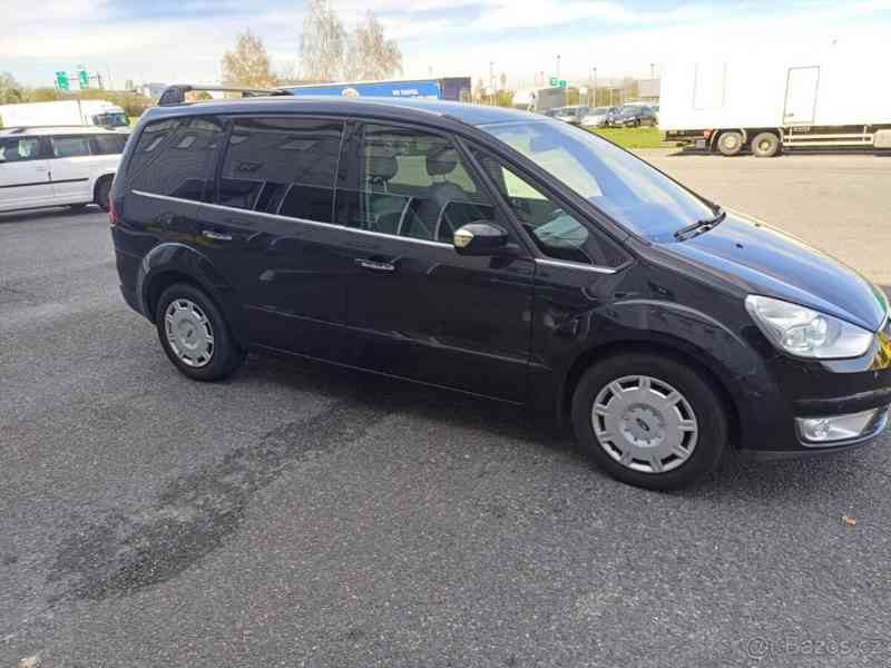 Ford Galaxy 2,0 TDCi Automat 7MÍST Titánium - foto 13