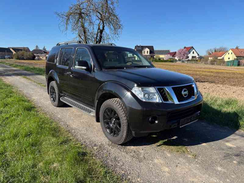 Nissan Pathfinder 2.5 dCi Individual Aut. 140kw - foto 4