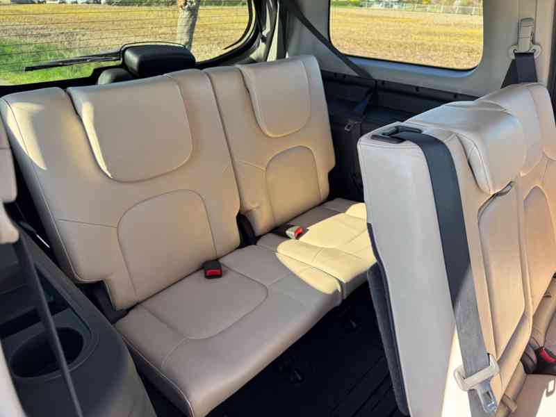 Nissan Pathfinder 2.5 dCi Individual Aut. 140kw - foto 6