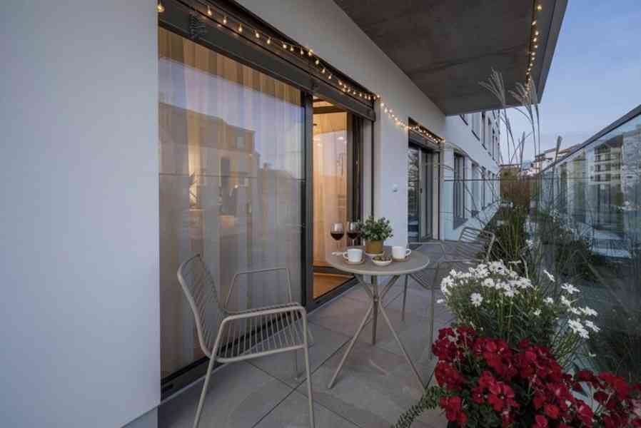 Moderní byt v srdci Modřan, 3kk - 75 m2 - foto 9