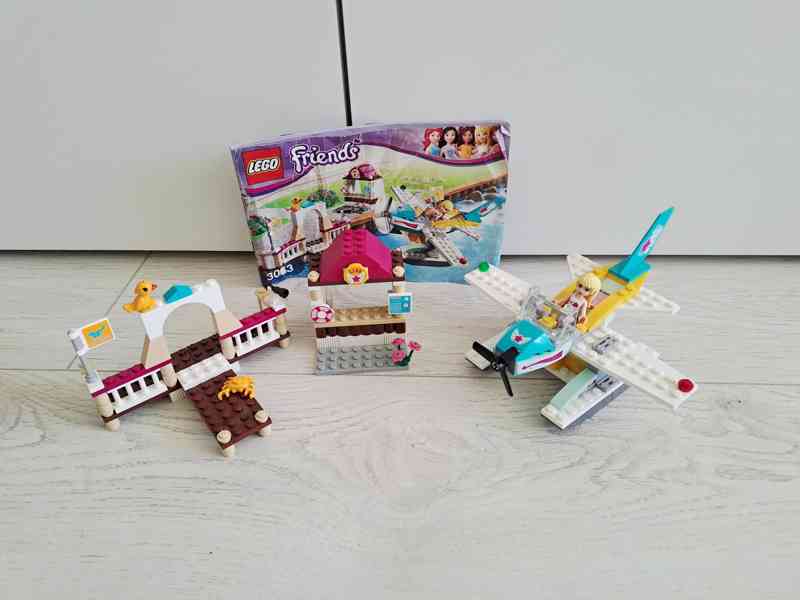 Lego Friends 3063 Letecký klub Heartlake - foto 3