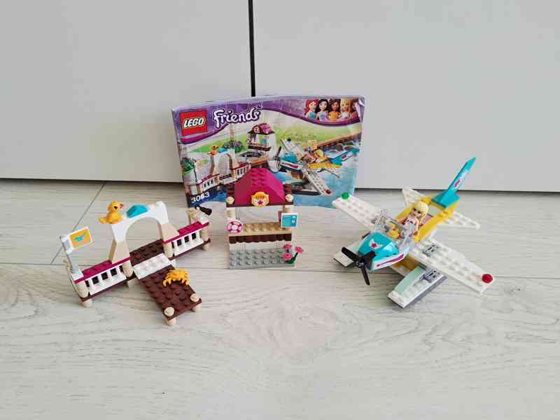 Lego Friends 3063 Letecký klub Heartlake - foto 4