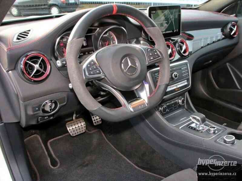 Mercedes-Benz GLA 45 AMG 4M Panorama 280kW - foto 12
