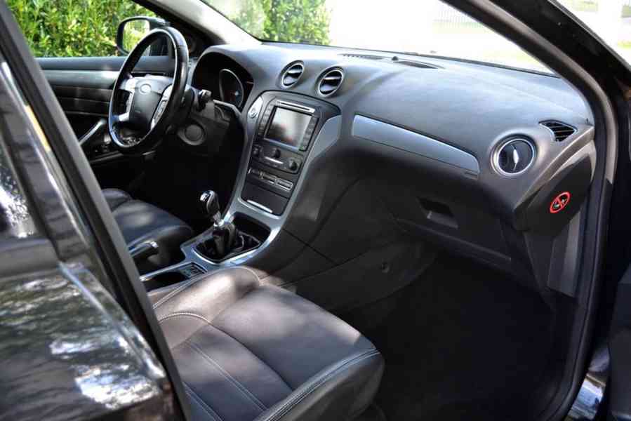 Ford Mondeo 2.0TDCI 103kW Champions Edition kombi - foto 13
