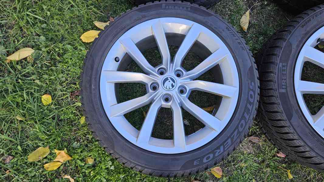 Škoda Superb elektrony alu kola 18" pneumatiky 235/45R18 - foto 3