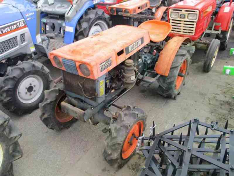 Malotraktor Kubota B6000 4WD - foto 2