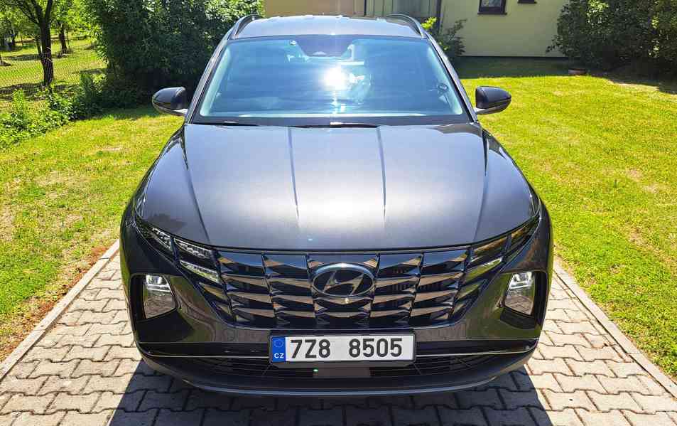 Hyundai Tucson 1,6 T-GDI/MHEV 110kW, r. 2022 v Čr. - foto 9