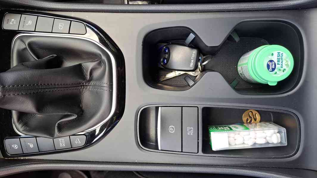 Hyundai Tucson koupen 2022 v Čr. v záruce, nebourané, Cebia  - foto 19