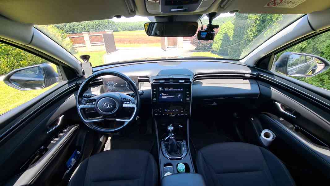Hyundai Tucson 1,6 T-GDI/MHEV 110kW, r. 2022 v Čr. - foto 3