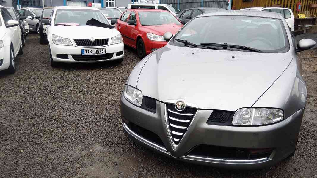 ALFARomeo GT 2,0i 16V Coupé Hi-Fi Bosé - foto 3