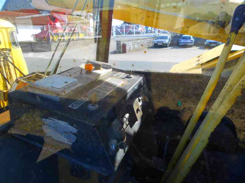 TATRA T148 AD20 čKD 6X6 - foto 16