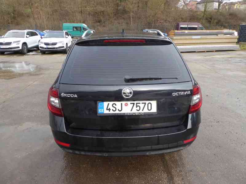 ŠKODA Octavia Combi Style 1,6 TDI 85 kW - foto 4