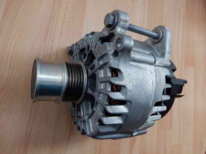 Alternátor Škoda, VW AG 05E903026Q - foto 4