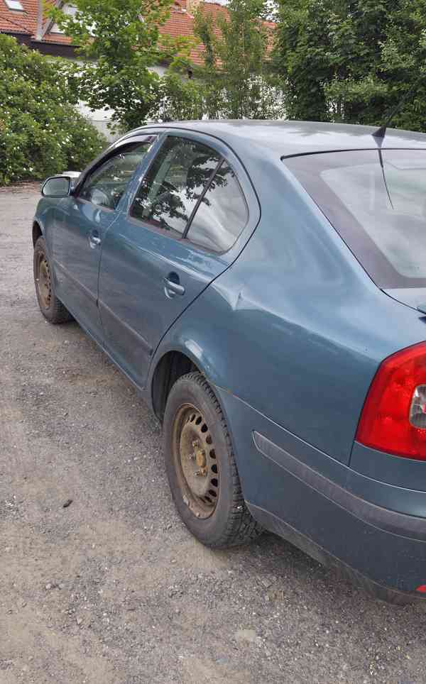 Škoda octavia 2, 1.6 MPI - foto 6