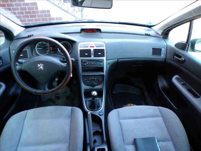 Peugeot 307 1,6 i KLIMA-HNED ODJÍŽDÍTE - foto 5