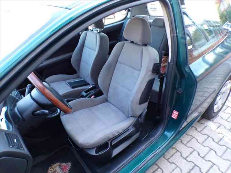 Peugeot 307 1,6 i KLIMA-HNED ODJÍŽDÍTE - foto 7