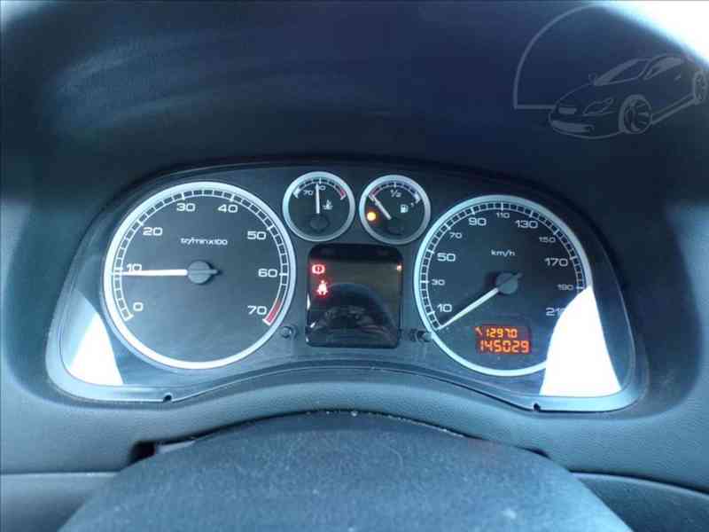 Peugeot 307 1,6 i KLIMA-HNED ODJÍŽDÍTE - foto 6